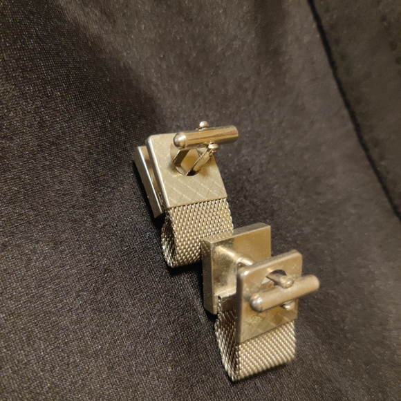 Vintage Cuff Links - Picture 3 of 6